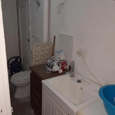 Via Trevisani アパート バーリ