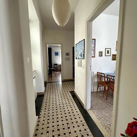 Via Trevisani Apartamento Bari