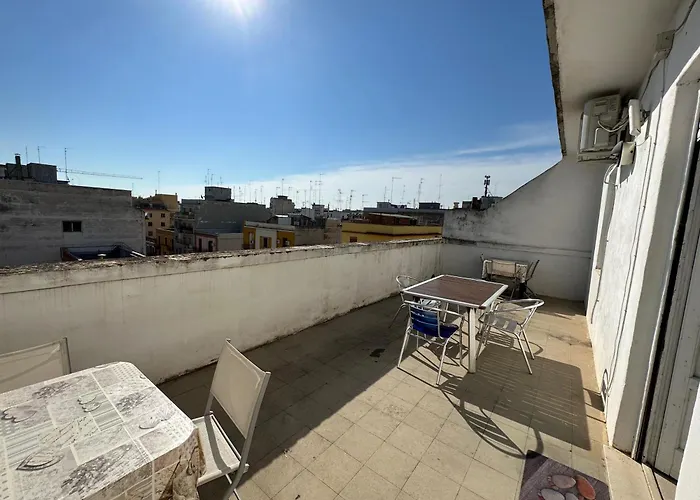 Via Trevisani * Bari