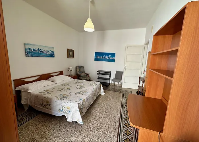 Via Trevisani Apartman Bari