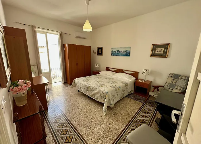 Via Trevisani Apartman *